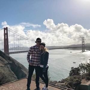 Meet your Posher, Caitlin